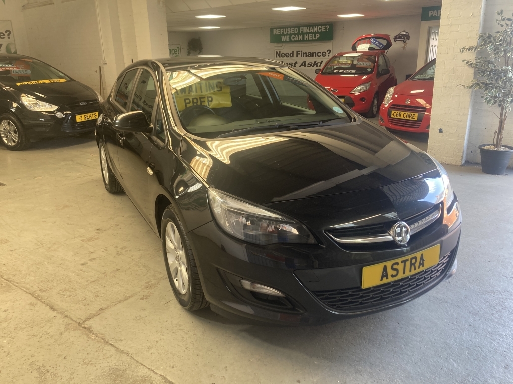 2015 Vauxhall Astra