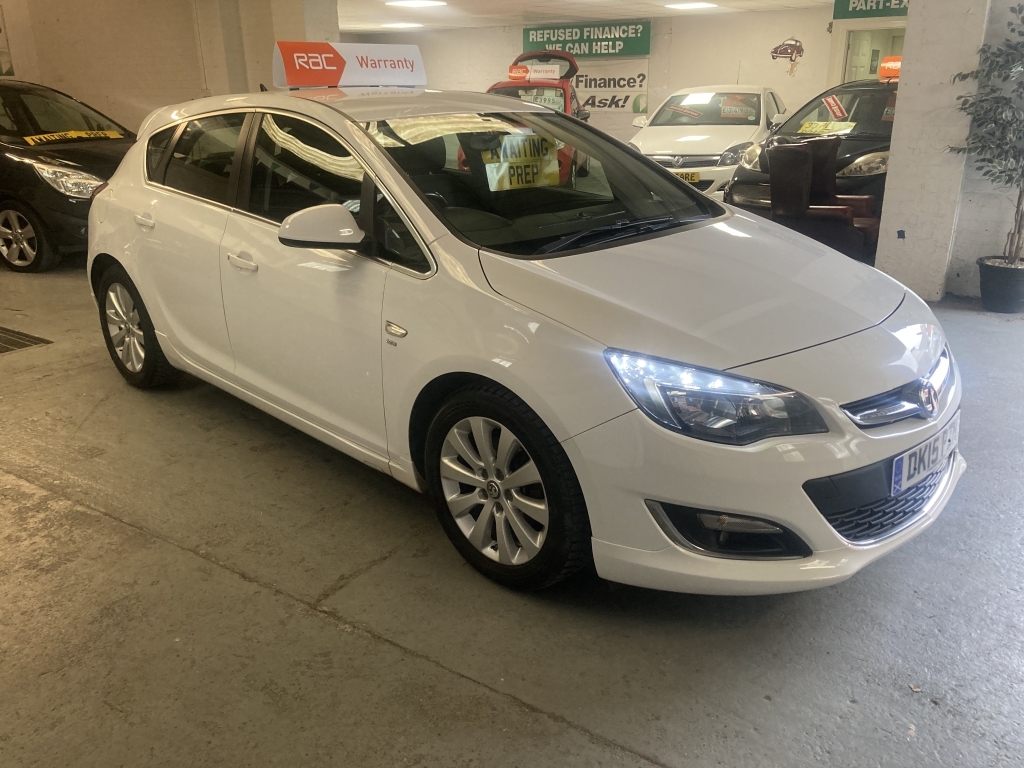 2015 Vauxhall Astra